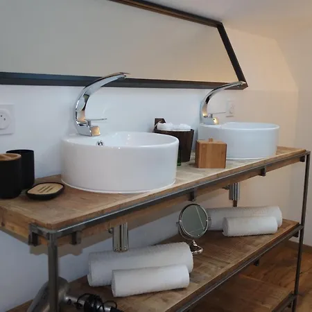 Couette-café De La Sittelle