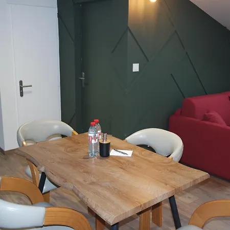 De La Sittelle Couette-café 3*