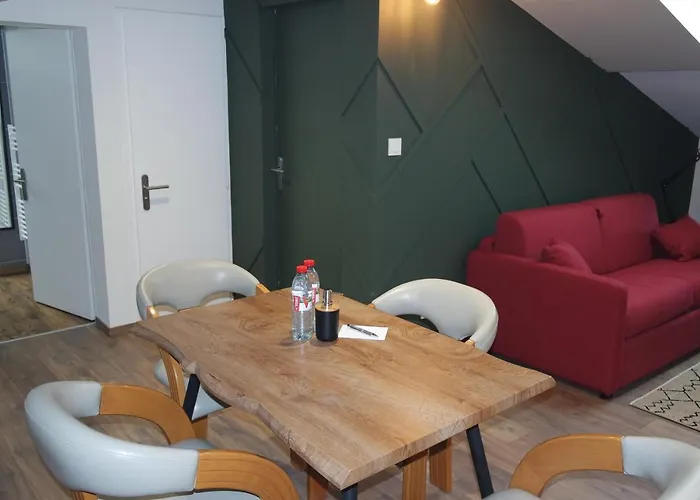 De La Sittelle Frühstückspension 3*